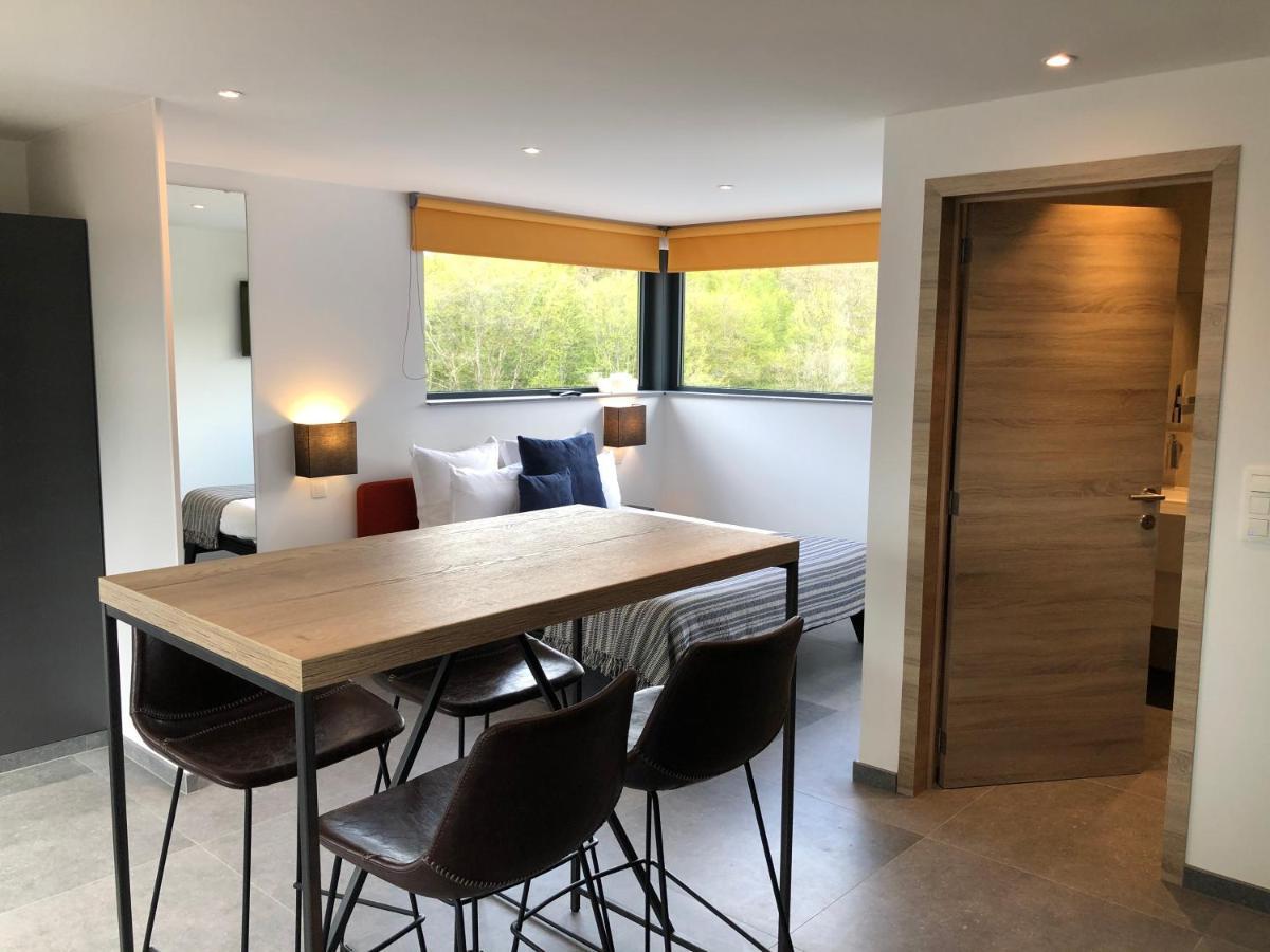 Chambres D'Hotes Les Grisons Houyet Eksteriør billede