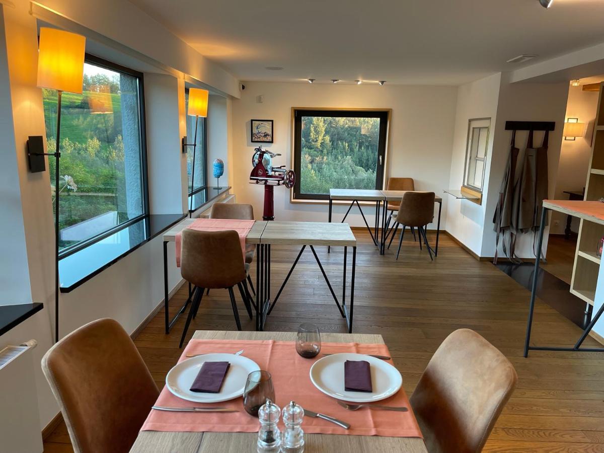 Chambres D'Hotes Les Grisons Houyet Eksteriør billede